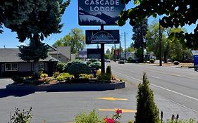 Cascade Lodge Bend Oregon